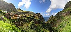 Santo Anto : Fontainhas : Fontainhas - aldeia : Landscape Mountain
Cabo Verde Foto Galeria