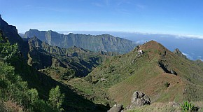 Santo Anto : Pico da Cruz Tope Carrosco : vista Covadinha : Landscape Mountain
Cabo Verde Foto Galeria