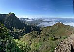 Santo Anto : Pico da Cruz Tope Carrosco : view over Covadinha : Landscape Mountain
Cabo Verde Foto Gallery