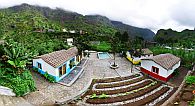 Santo Anto : Paul Fazenda : Hotel Maracuja : Landscape Mountain
Cabo Verde Foto Gallery