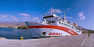 Santo Antão : Porto Novo : Nôs ferry Mar de Canal : Technology Transport
Cabo Verde Foto Galeria