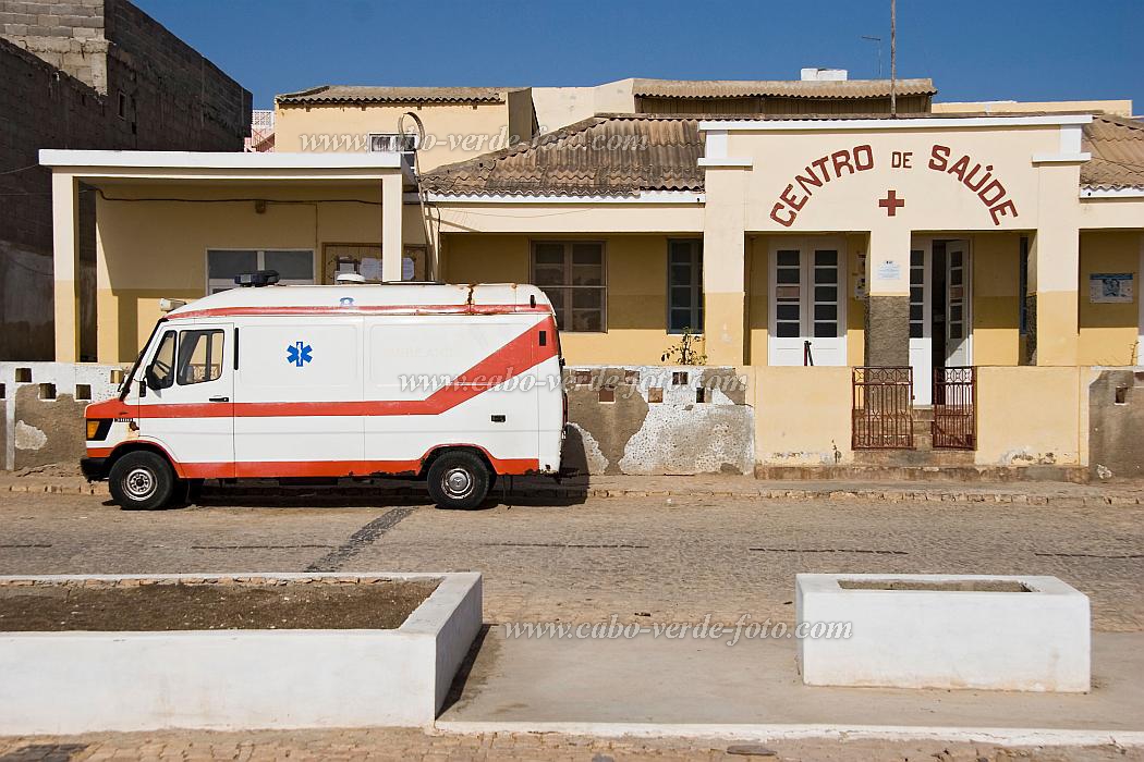 Maio : Vila do Maio : public health : TechnologyCabo Verde Foto Gallery