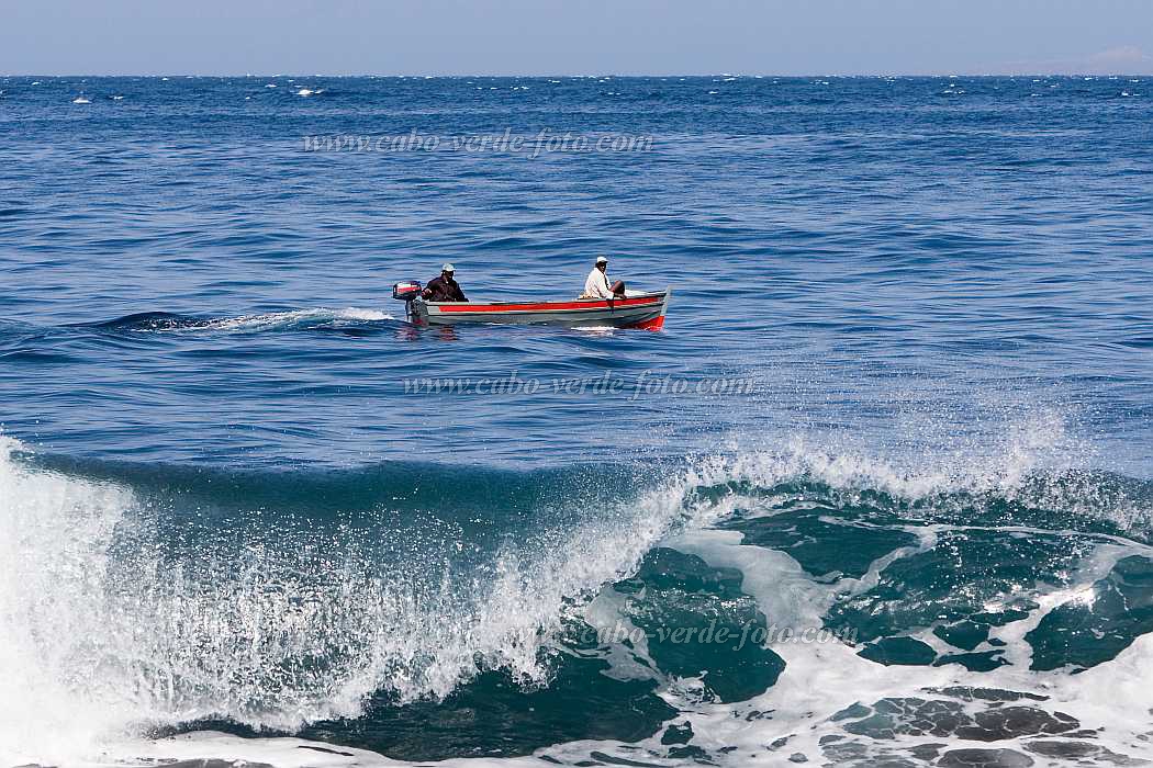 Fogo : So Filipe : fisherman : People WorkCabo Verde Foto Gallery