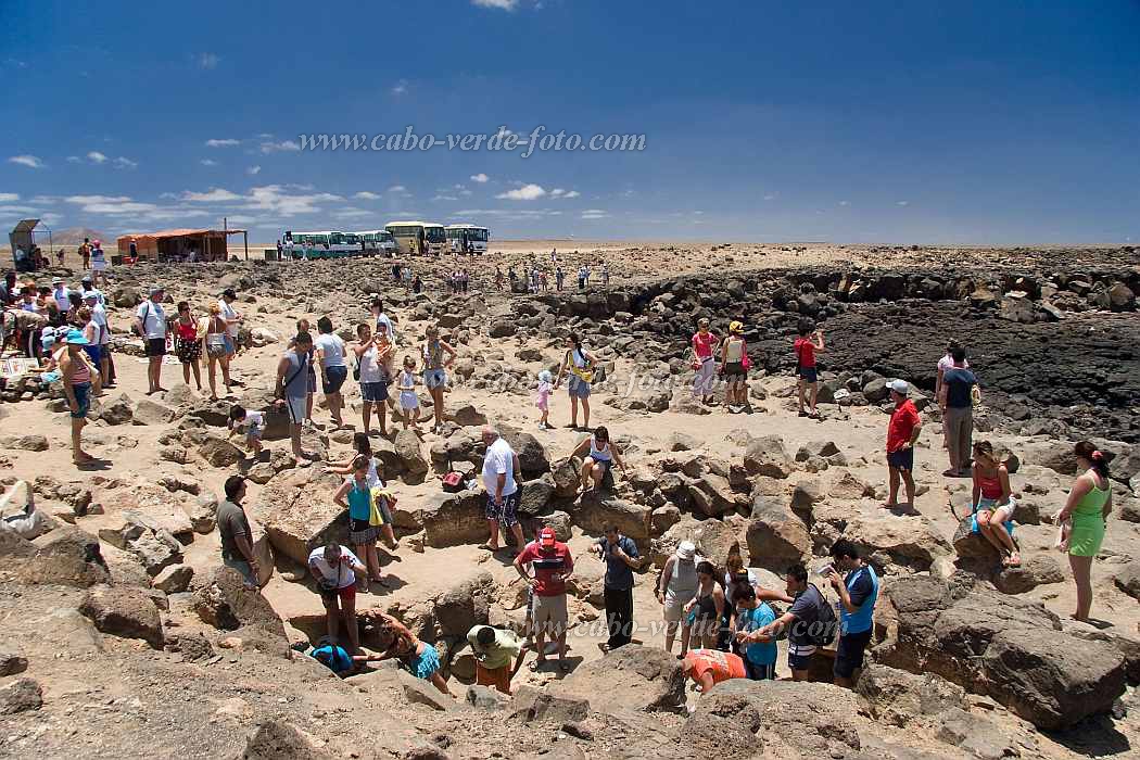 Sal : Buracona : litoral rochosa : Landscape SeaCabo Verde Foto Gallery