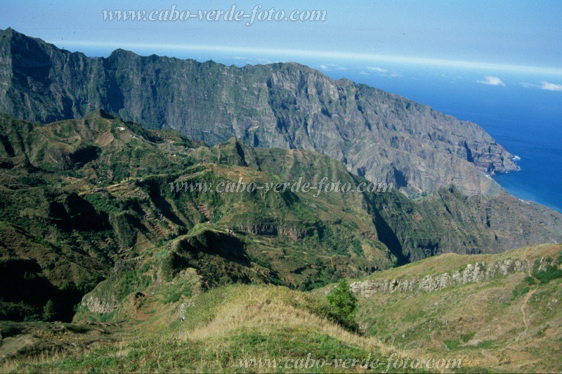 Santo Anto : Santa Isabel : bela vista : Landscape MountainCabo Verde Foto Gallery