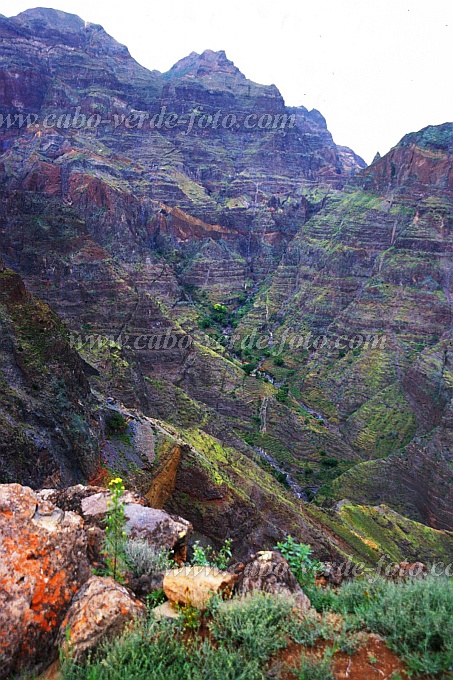 Santo Anto : Lispense : vissta para R de Baboso de cima : Landscape MountainCabo Verde Foto Gallery