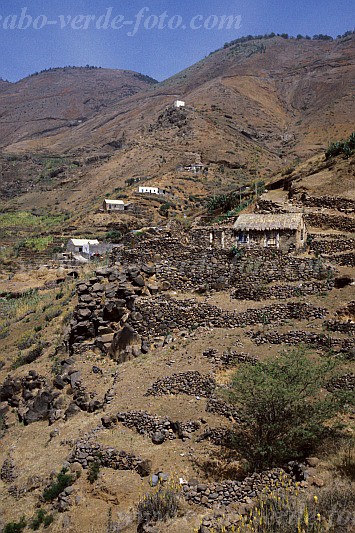 So Nicolau : Palhal : village : Landscape MountainCabo Verde Foto Gallery
