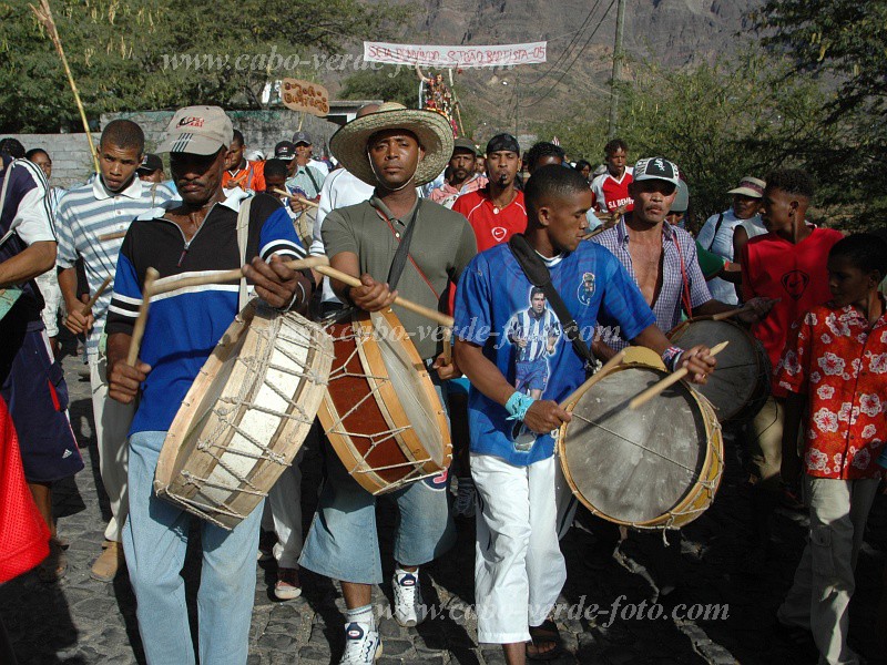 Santo Anto : Ribeira das Patas : festa junina : People ReligionCabo Verde Foto Gallery