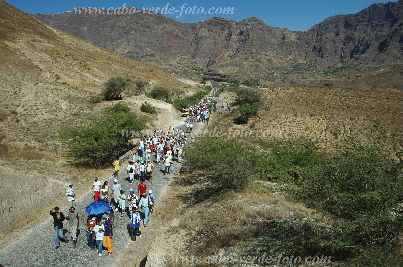 Santo Anto : Lagedos : festa junina : People ReligionCabo Verde Foto Gallery