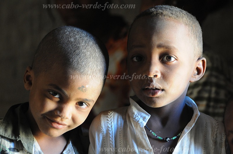 Santo Anto : Bolona : child : People ChildrenCabo Verde Foto Gallery