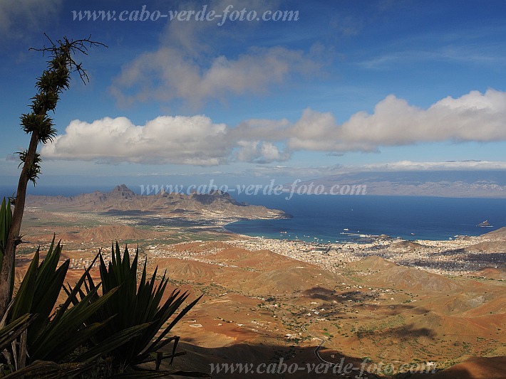 Insel: So Vicente  Wanderweg:  Ort: Monte Verde Motiv: Aussicht auf Mindelo Motivgruppe: Landscape © Pitt Reitmaier www.Cabo-Verde-Foto.com