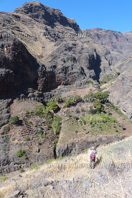 Santo Anto : Sul Baboso : lado direito do vale : Landscape MountainCabo Verde Foto Gallery