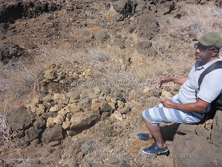 Santo Anto : Canjana Praia Formosa : campas de uma familia nova : History siteCabo Verde Foto Gallery