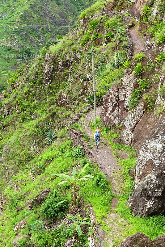 Santo Anto : Losna : hiking trail : Landscape MountainCabo Verde Foto Gallery