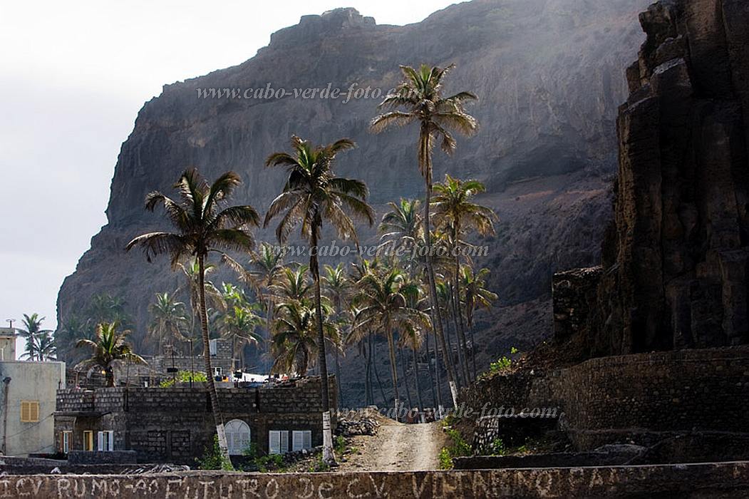 Santo Anto : Ribeira Grande : casa : Landscape MountainCabo Verde Foto Gallery