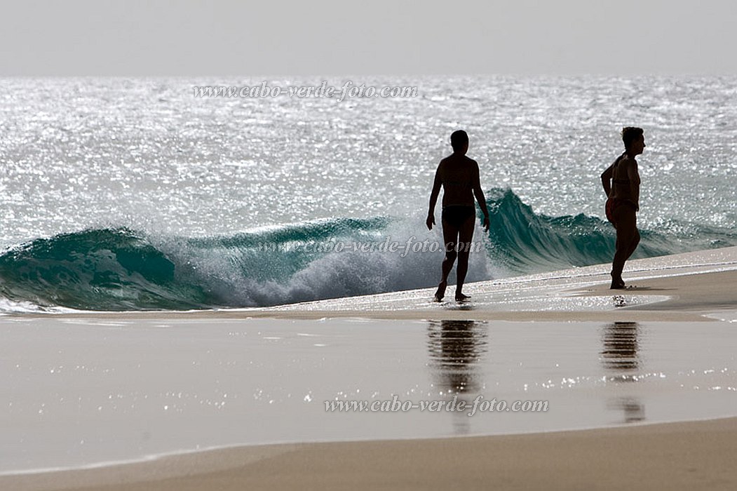 Sal : Santa Maria : praia : People RecreationCabo Verde Foto Gallery