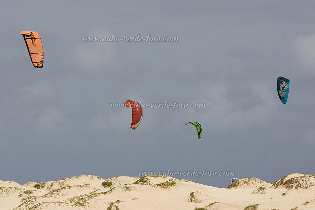 Sal : Santa Maria : kite surfing : Landscape SeaCabo Verde Foto Gallery