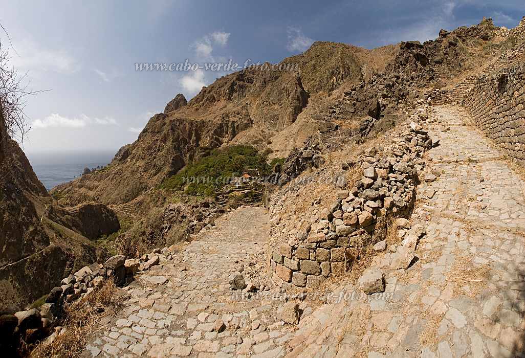 Brava : Faj d gua : panorama : Landscape MountainCabo Verde Foto Gallery
