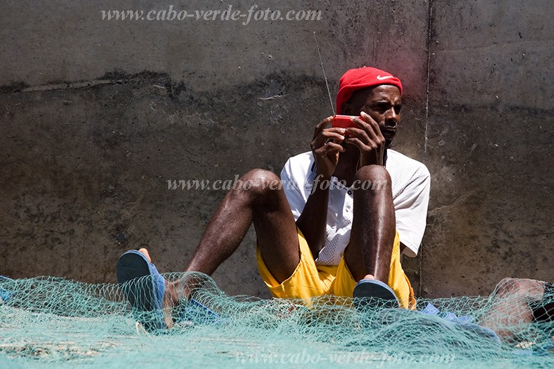 Fogo : Porto dos Cavalheiros : pescador : People RecreationCabo Verde Foto Gallery