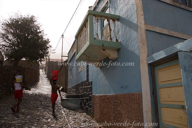 So Nicolau : Praia Branca : town : Landscape TownCabo Verde Foto Gallery