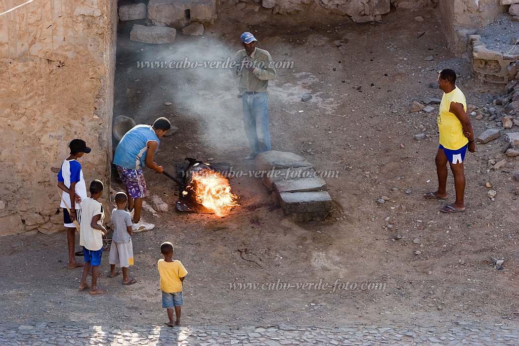 So Vicente : Mindelo : butcher : People WorkCabo Verde Foto Gallery