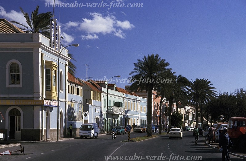 So Vicente : Mindelo : Avenida da Republica / Rua da Praia : Landscape TownCabo Verde Foto Gallery