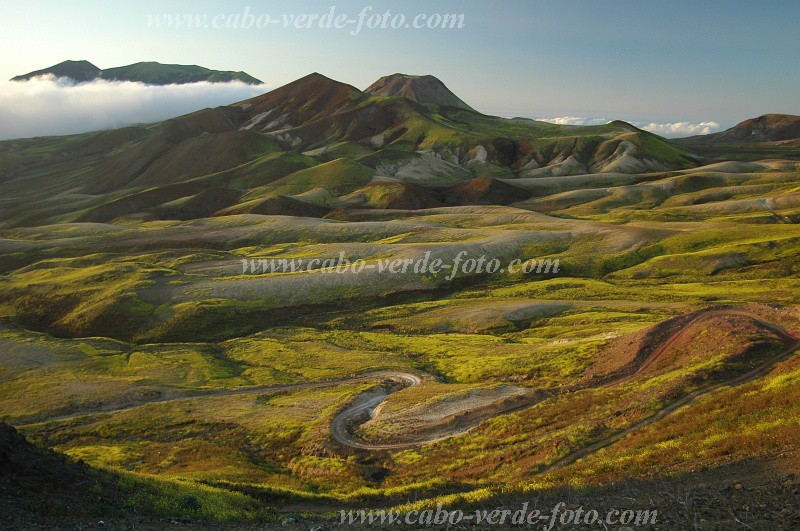 Santo Anto : Campo Redondo : vulco : Landscape MountainCabo Verde Foto Gallery