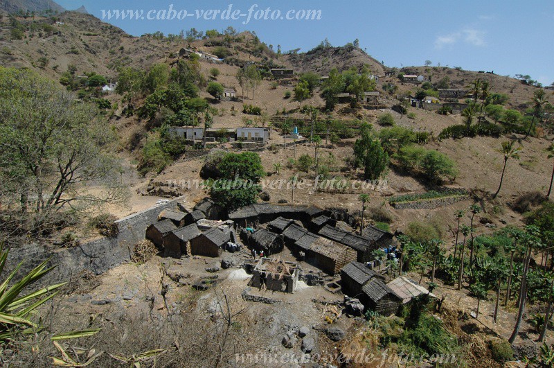 Insel: Santiago  Wanderweg:  Ort: Longueira Motiv: Rum Brennerei Motivgruppe: Landscape Agriculture © Pitt Reitmaier www.Cabo-Verde-Foto.com