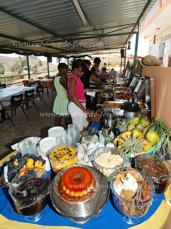 Santiago : Rui Vaz : gastronomia : People RecreationCabo Verde Foto Gallery