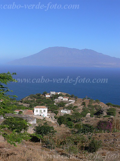 Insel: Brava  Wanderweg:  Ort: Santa Barbara Motiv: Blick auf Fogo Motivgruppe: Landscape © Pitt Reitmaier www.Cabo-Verde-Foto.com