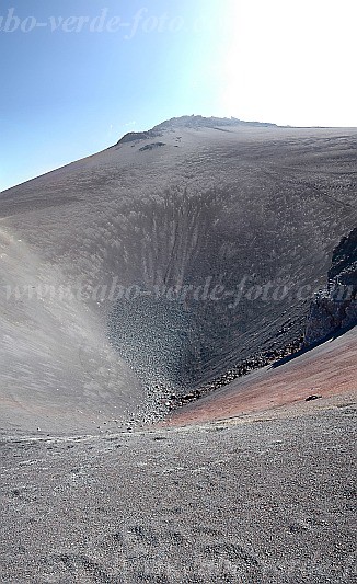 Fogo : Pico Pequeno : cratra : Landscape MountainCabo Verde Foto Gallery