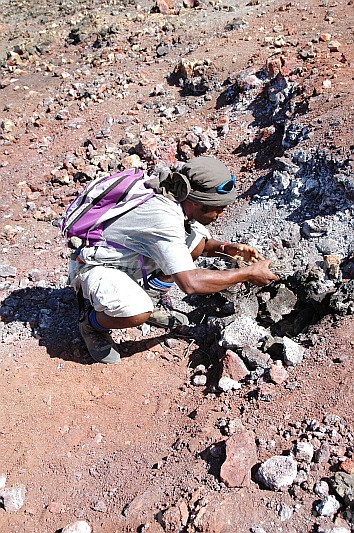 Fogo : Pico Pequeno : lume : Landscape MountainCabo Verde Foto Gallery