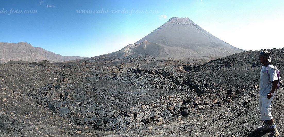 Fogo : Ch das Caldeiras : vulcano : Landscape MountainCabo Verde Foto Gallery