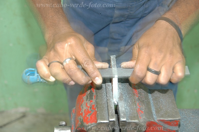 So Vicente : Mindelo Escola Salesiana : vocational training : People WorkCabo Verde Foto Gallery