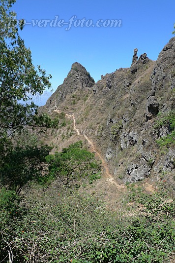 Santo Anto : Santa Isabel Fio do Homen : hiking trail : Landscape MountainCabo Verde Foto Gallery
