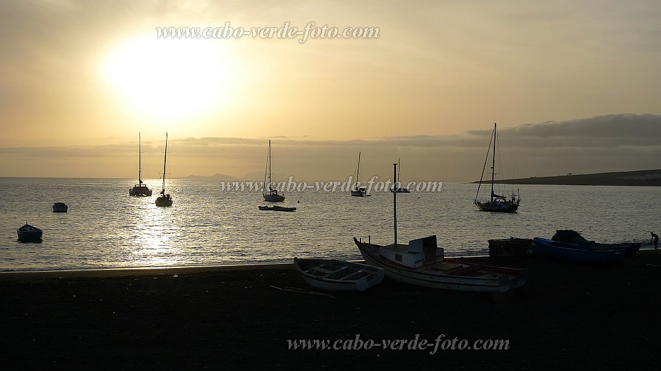 So Nicolau : Tarrafal : boats : Landscape SeaCabo Verde Foto Gallery