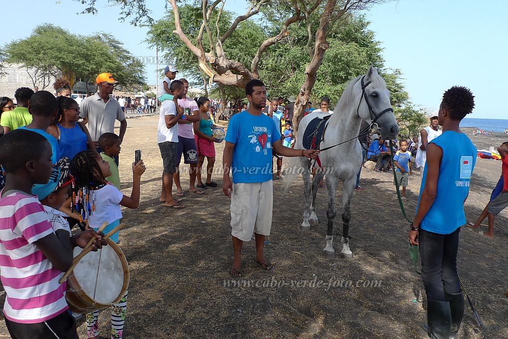 Santo Anto : Porto Novo : corrida de cavalo : People RecreationCabo Verde Foto Gallery