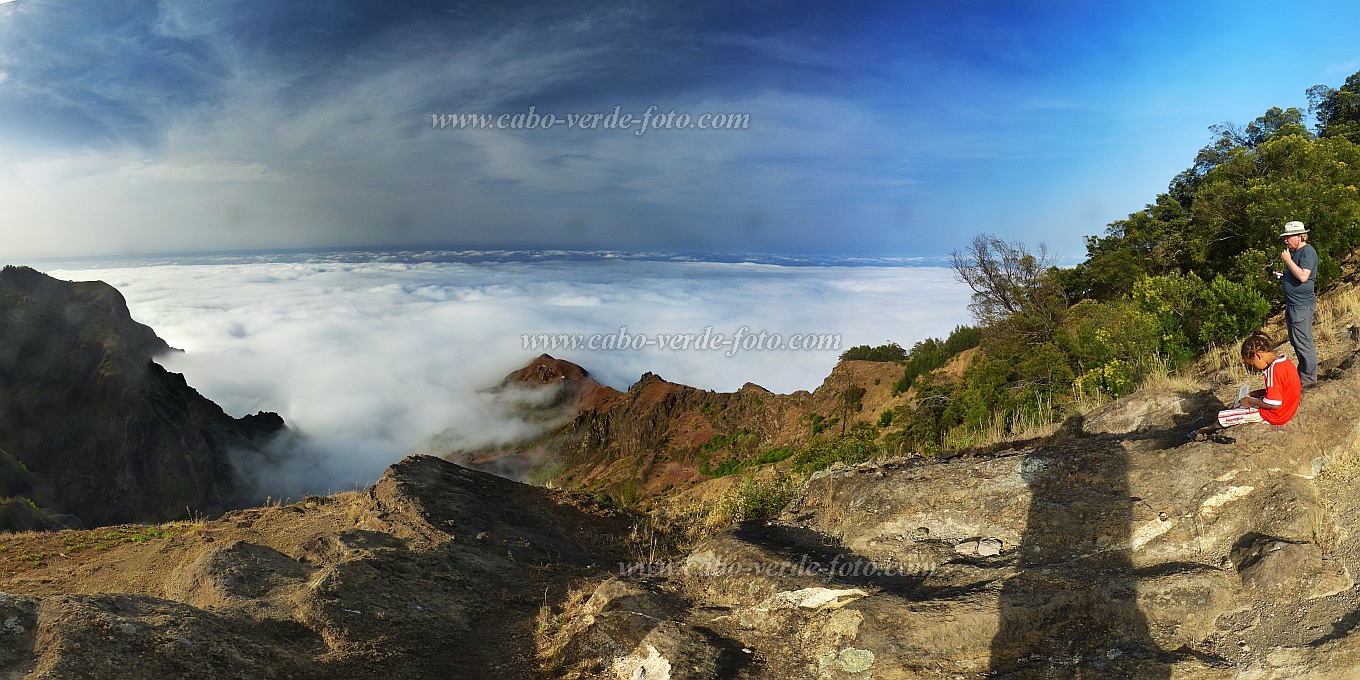 Santo Anto : Pico da Cruz Lombo de Carrosco : view from Lombo de Carrosco : Landscape MountainCabo Verde Foto Gallery